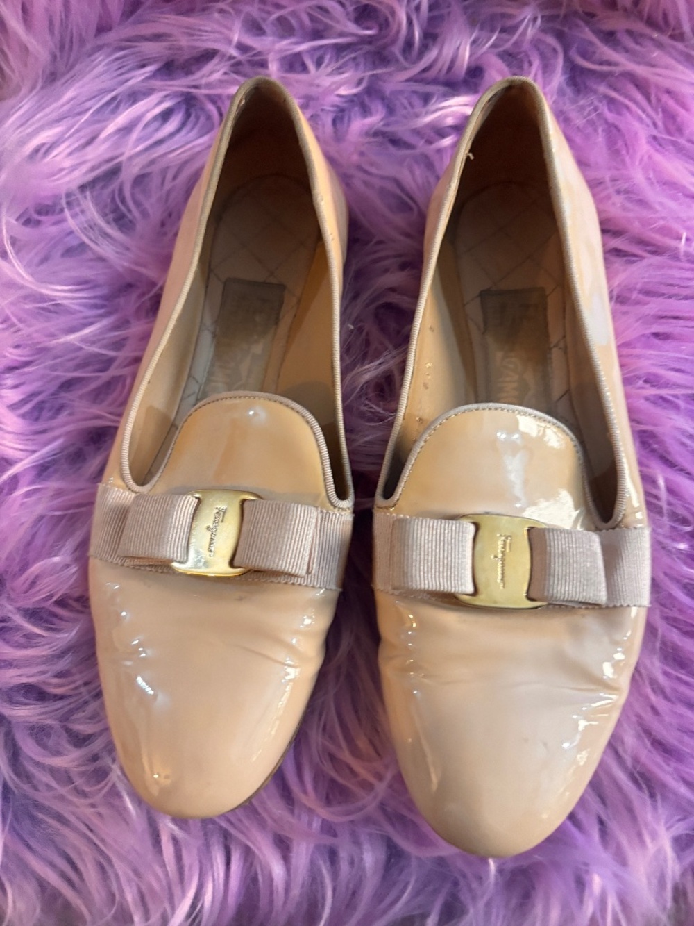 ICONIC ferragamo flats nude *accepting offers